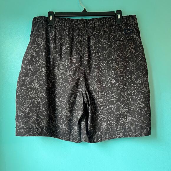 Abercrombie & Fitch Floral Swim Trunk Black Size XL Fully Lined 1 zip back NEW - Picture 1 of 7